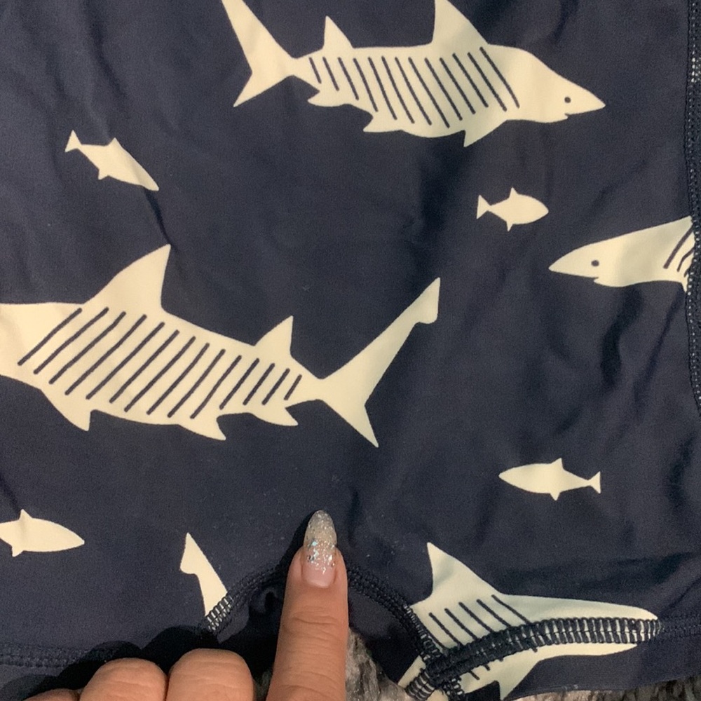 Tea Collection Printed Shortie Rash Guard 6 Mo - Picture 10 of 10